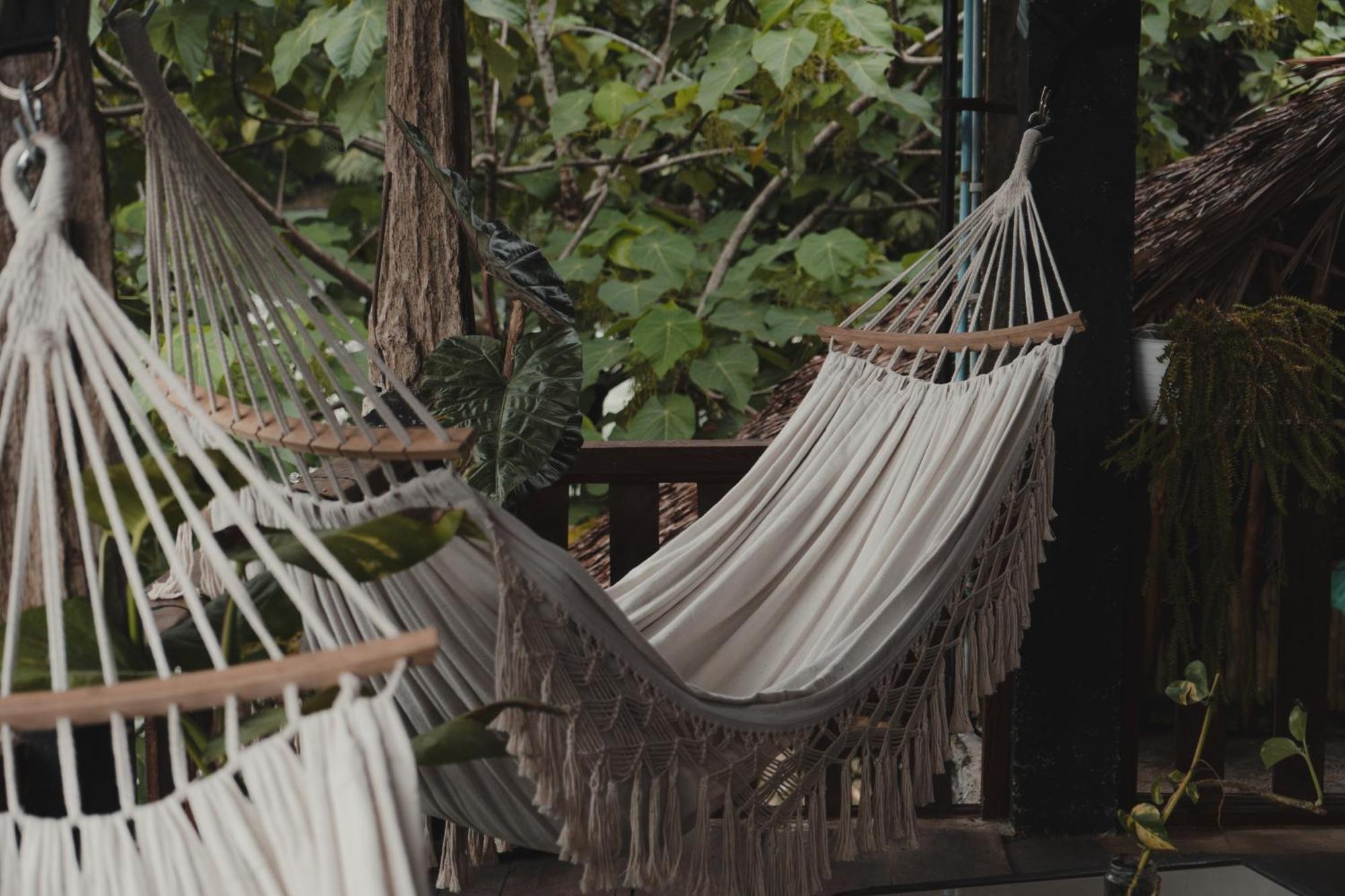 Charlys Little House Hotel บูกิตลาวัง ภายนอก รูปภาพ