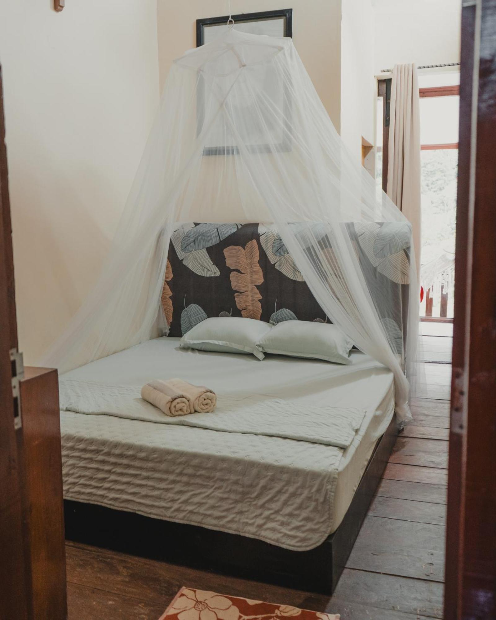 Charlys Little House Hotel บูกิตลาวัง ภายนอก รูปภาพ