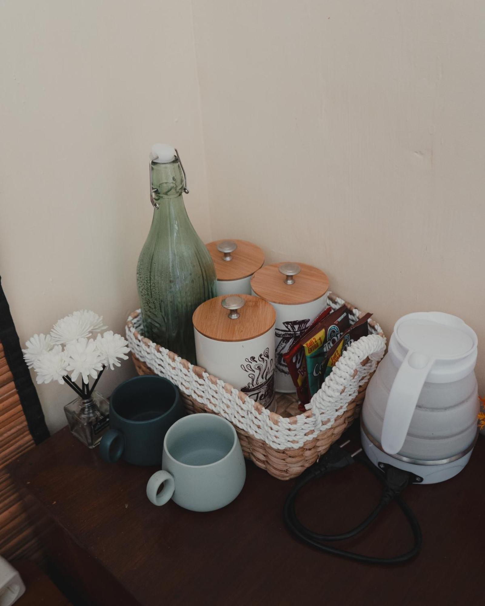 Charlys Little House Hotel บูกิตลาวัง ภายนอก รูปภาพ