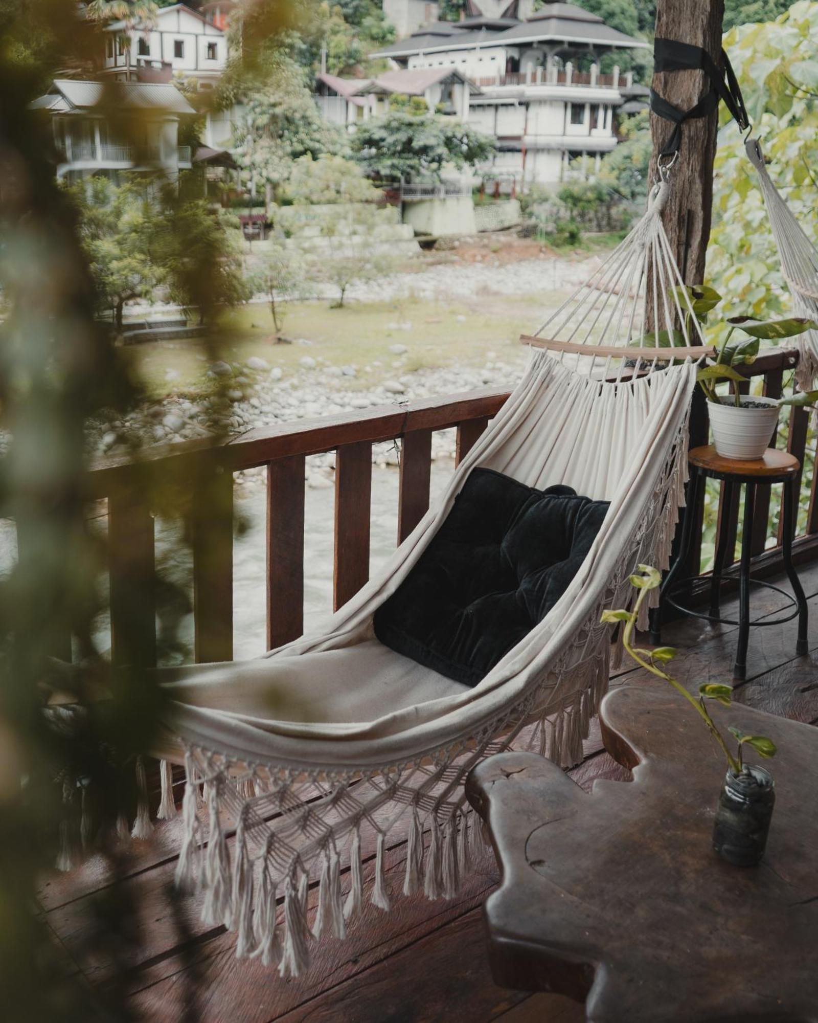 Charlys Little House Hotel บูกิตลาวัง ภายนอก รูปภาพ